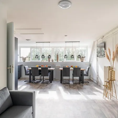 Spacious In With Garden Silvolde