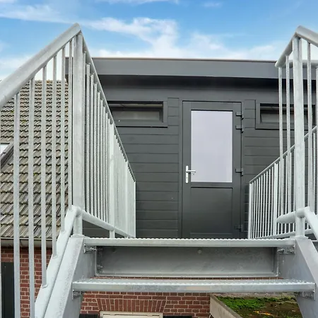 Spacious In With Garden Silvolde