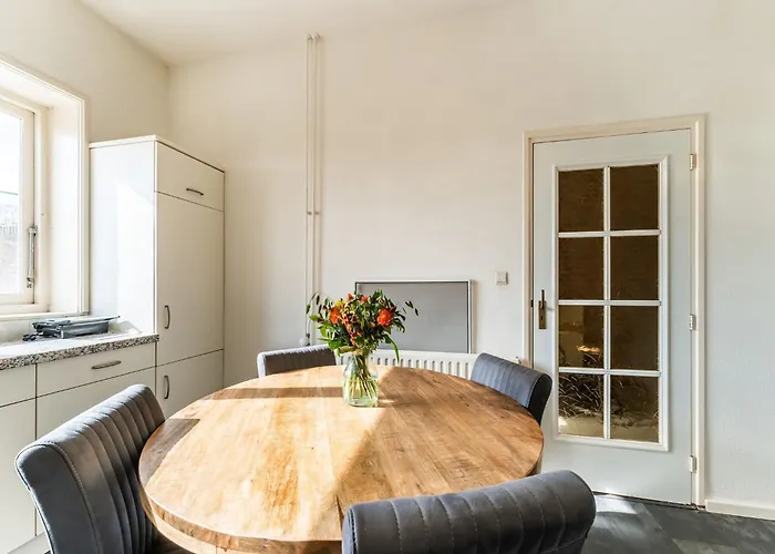 Spacious In With Garden Casa vacanze *